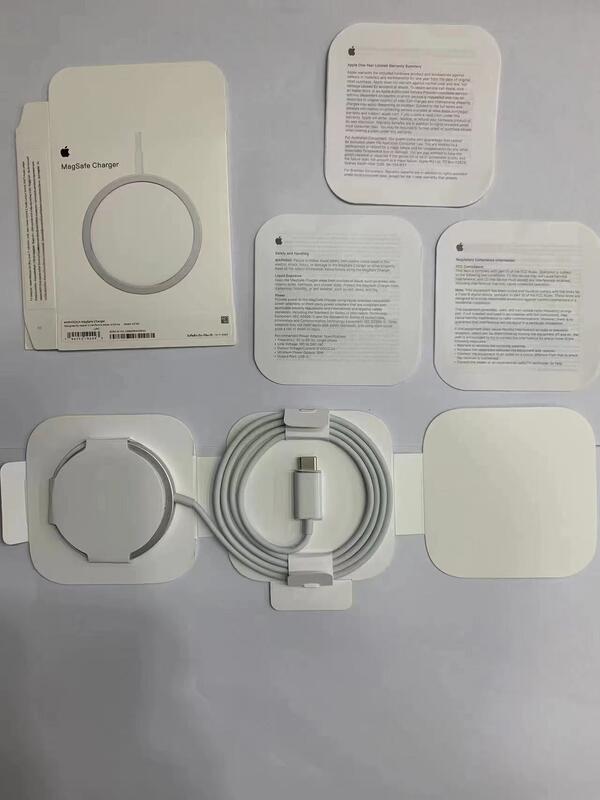 15W Apple Magsafe Charger A2140 240V Input IP65 Rated For Wireless Charging