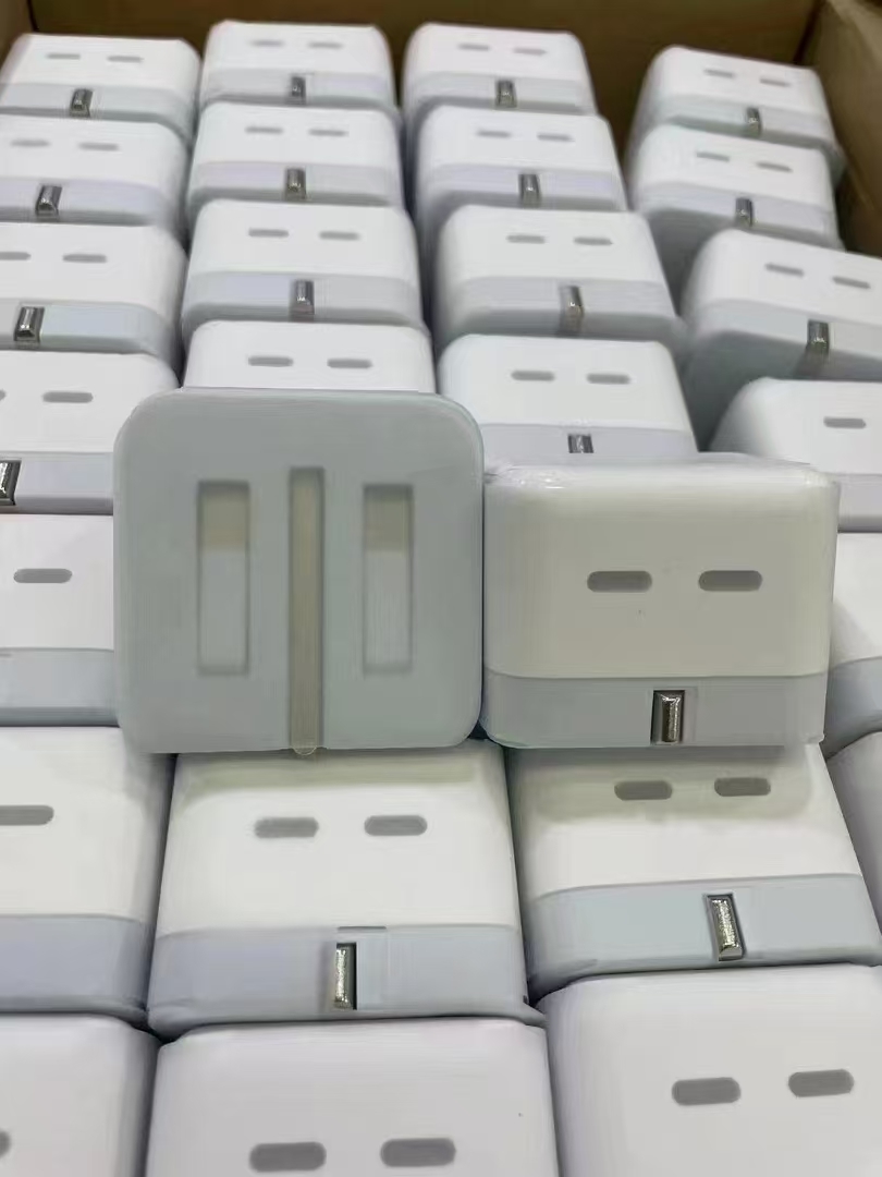 MNWM3 35W Iphone Charger Compact A2571 A2571 Dual USB-C Power Adapter